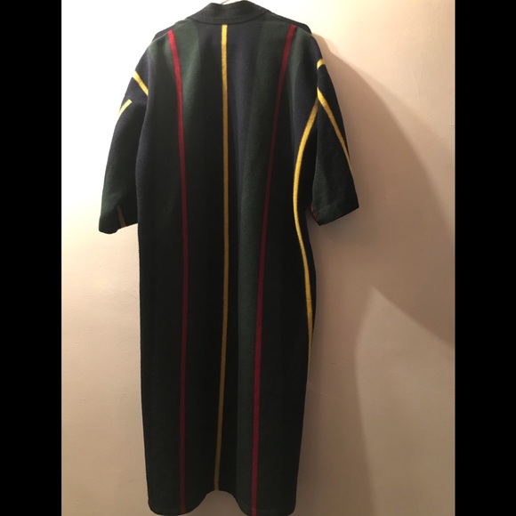 Porto Cervo Robe with missing waist string preowned in Good condition - Picture 4 of 6